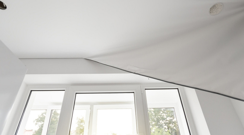 Как снять натяжной потолок: подробная инструкция для разных типов крепления Как снять натяжной потолок: подробная инструкция для разных типов крепления