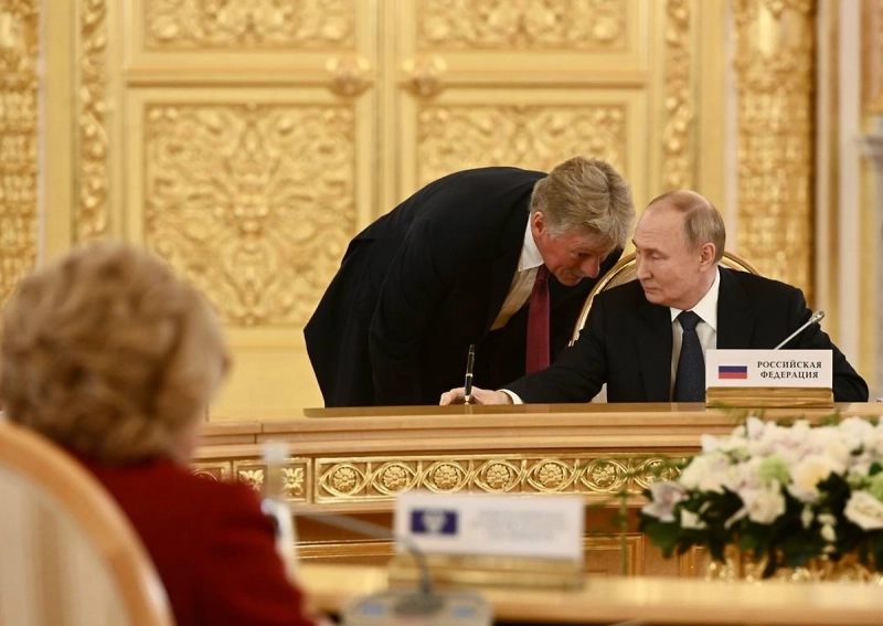 Песков: Путин открыт к конструктивному диалогу по острым вопросам