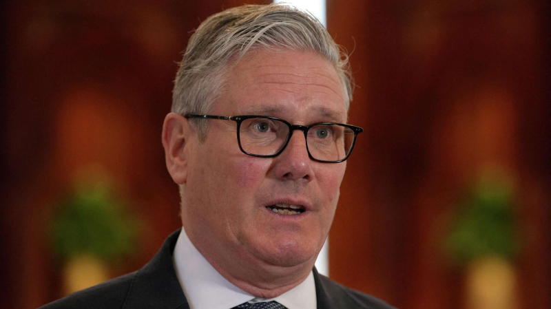 Британский позор в Ла-Манше: охота Стармера на русскую «Акулу»