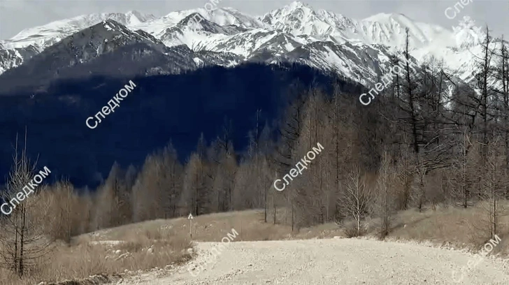 «Были одеты неправильно»: три туриста погибли, пытаясь покорить гору в Бурятии