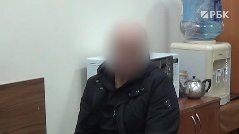 ФСБ показала видео допроса готовившего теракт против курского чиновника