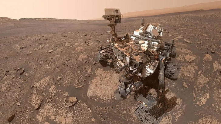 Кирпичики древней жизни: марсоход Curiosity нашел на Красной планете свыше 20 органических соединений