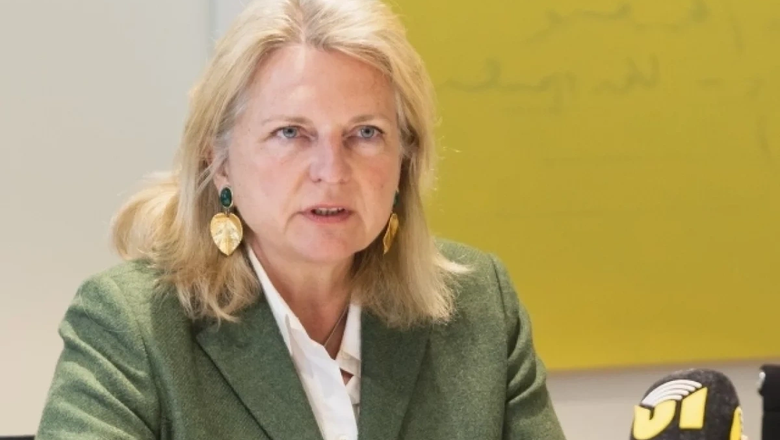 Кнайсль: западные переговорные площадки утрачивают свою значимость