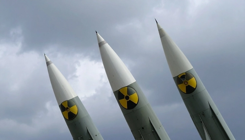 МИД РФ: Возможная передача Киеву ядерного оружия переходит все границы