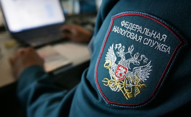 Новый мониторинг ФНС: до 10 млн россиян придется отчитываться за переводы на карту