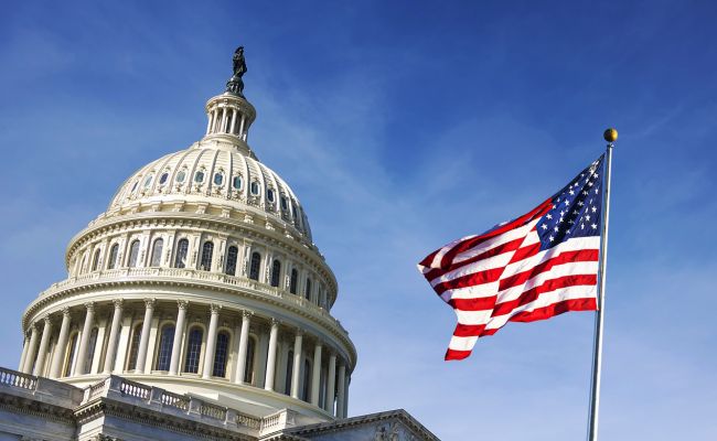 Трамп потерял рассудок и вышел из-под контроля: В Конгрессе требуют 25-ю поправку
