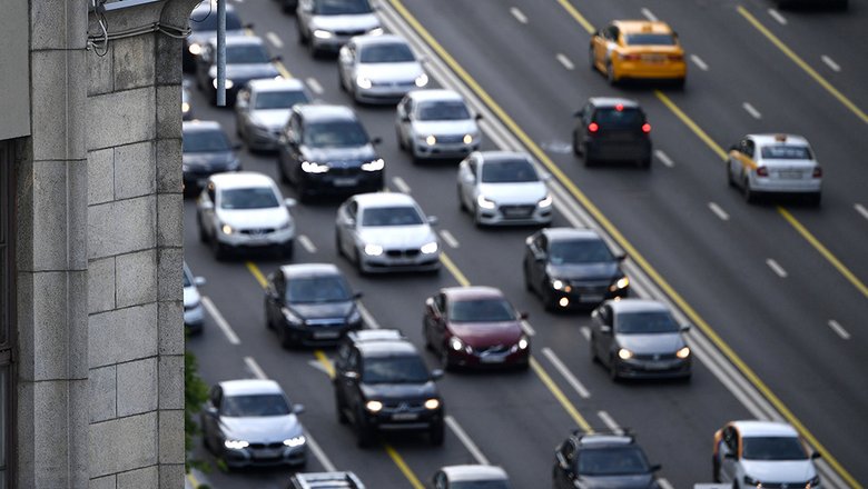 В Москве предупредили о начале «дачных» пробок В Москве предупредили о начале «дачных» пробок