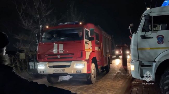 В Сызрани подъезд жилого дома обрушился после атаки дронов
