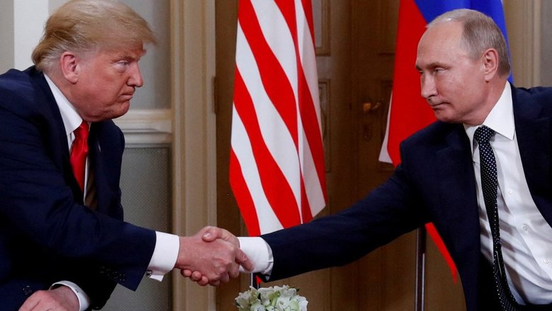 Дарчиев: Путин и Трамп обсудили братство по оружию РФ и США
