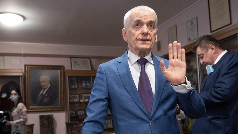 Онищенко рассказал об основных переносчиках хантавируса в России