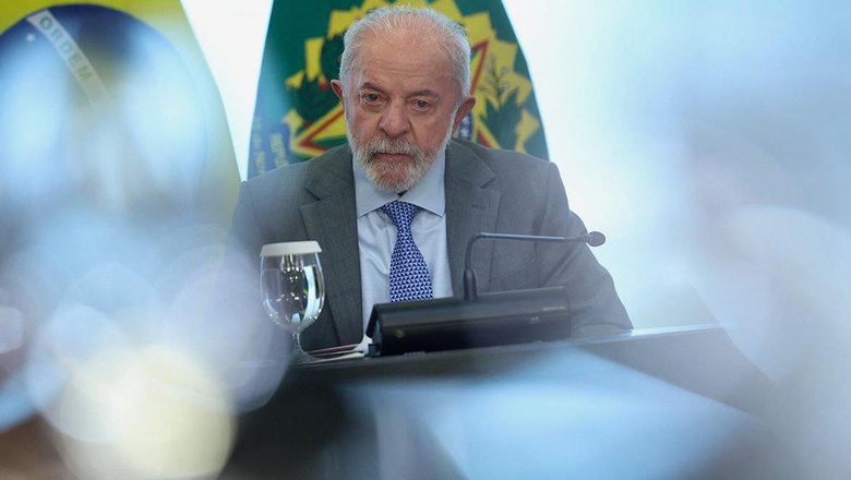 Президент Бразилии начал курс лучевой терапии после удаления опухоли