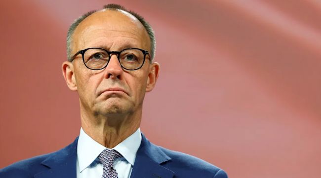 Рейтинг Мерца пробил очередное дно: население Германии хочет нового канцлера