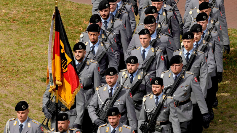 Германия может возобновить призыв в армию из-за нехватки добровольцев