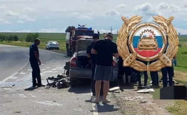 Под Саратовым шесть человек погибли в ДТП при столкновении двух автомобилей