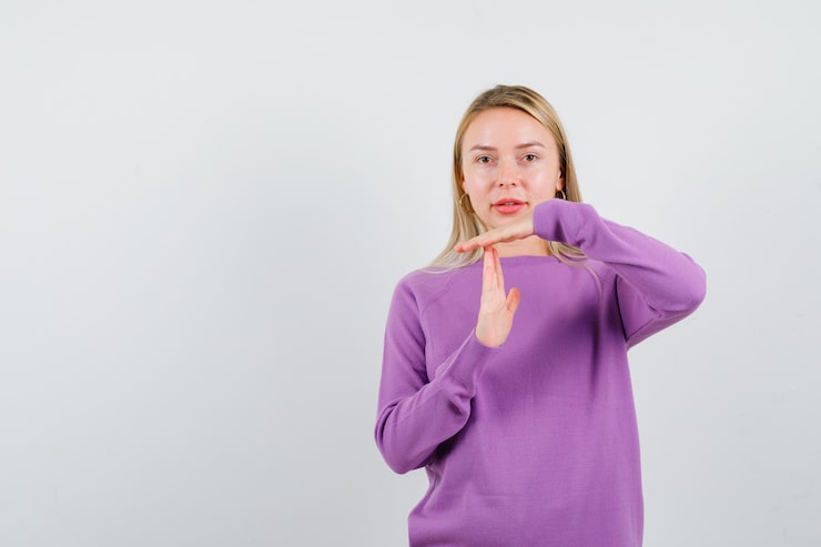 Как перестать скрежетать зубами
