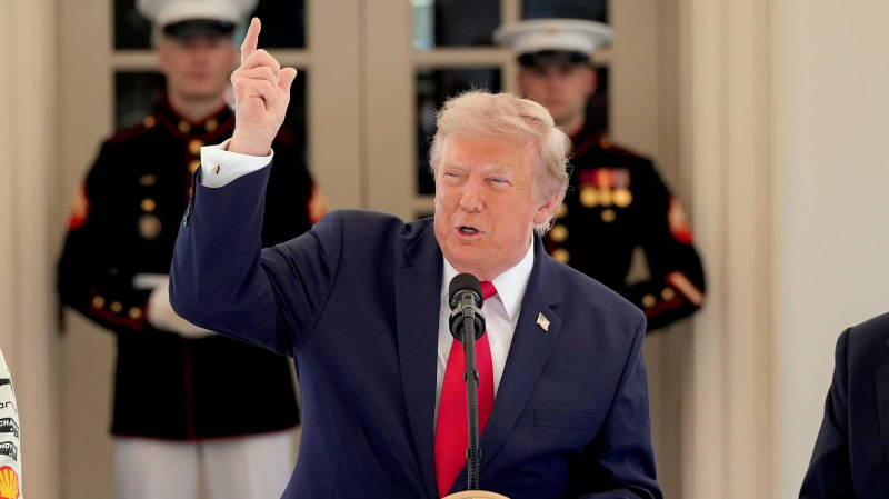 Трамп пригрозил возобновлением полномасштабной войны против Ирана