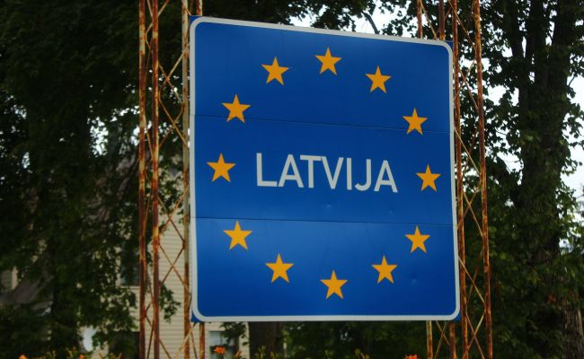 В Латвии опубликовали статистику по наказаниям за использование русского языка
