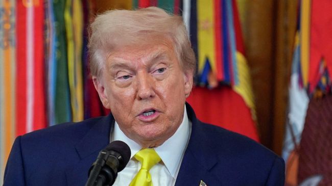 Все уже привыкли: Трамп в очередной раз заявил, что Иран терпит крах