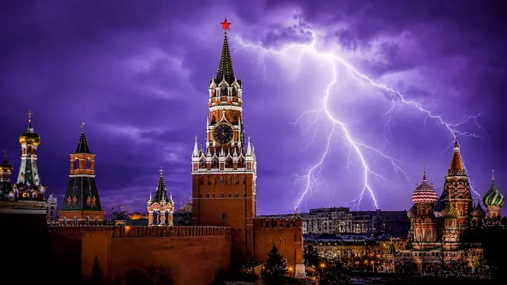Аномальная осень 2026: Синоптики резко меняют прогноз погоды. Чего ждать жителям России