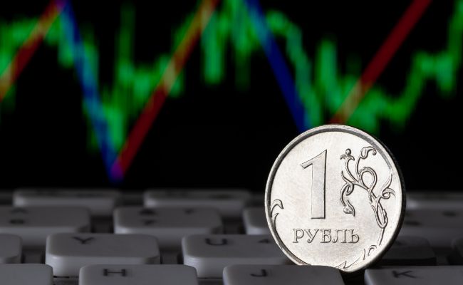 Курс рубля к валюте — $, € и ¥ — на 18 августа