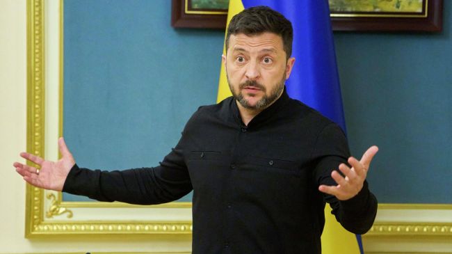 Неужели Зеленский не еврей, а поляк? Политолог высмеял планы по спасению имиджа