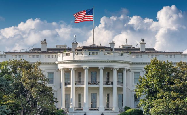 Суд запретил Трампу строительство бального зала Белого дома