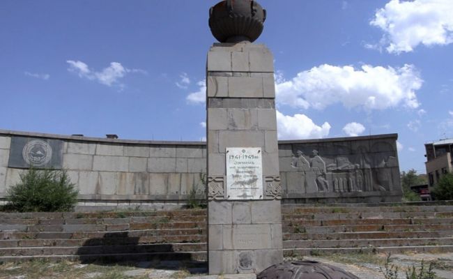 В Армении перенесут памятник погибшим в годы Великой Отечественной войны