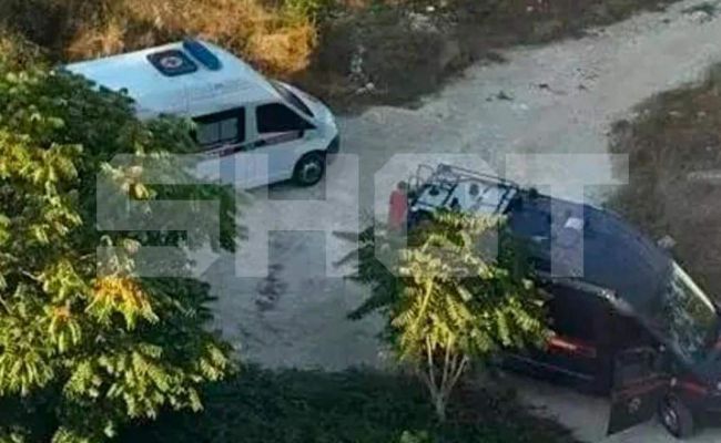 В Севастополе взорвали автомобиль — водитель госпитализирован